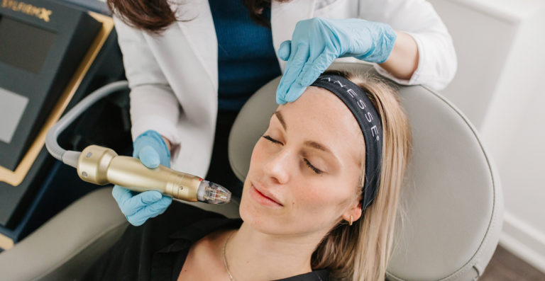 Cosmetic Clinic Toronto | Best Botox Toronto - What is microneedling