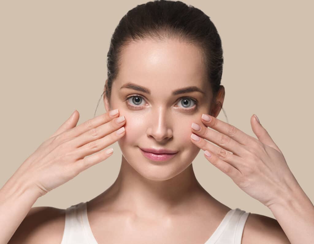 Best Botox Toronto | Botox Clinic Toronto | Lift Clinic - clean skin woman face natural make up beautiful be 2021 10 18 21 54 28 utc 2